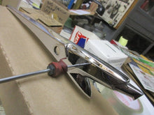Load image into Gallery viewer, NOS Fomoco METEOR 1953 NOT FORD hood ornament SHIPPING INCLUDE