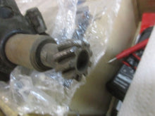 Charger l'image dans la galerie, 1112570 Delco Remy distributor TRACTOR 4 cyl Massey Fergusson SHIPPING INCLUDE