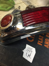Charger l'image dans la galerie, 1949 GM NOS Oldsmobile tail lamp 48 50 SHIPPING INCLUDE