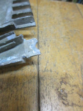 Charger l'image dans la galerie, Fomoco METEOR 1957 NOT FORD front fender moulding left side SHIPPING INCLUDE (Copie)