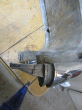 Charger l'image dans la galerie, Fomoco METEOR 1957 NOT FORD front fender moulding left side SHIPPING INCLUDE (Copie)