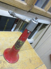 Charger l'image dans la galerie, Chevy Buick Packard Ford Dodge Plymouth Mopar 30's 40's 50's WOLF WHISTLE Shipping include (Copie)