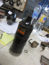 Charger l'image dans la galerie, Coil 6 v Autolite with bracket REPLACEMENT design. For security device lock system Packard Mopar 30's 40's Shipping include (Copie)