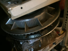 Charger l'image dans la galerie, 1959 GM Cadillac Eldorado Brougham 59 60 HUBCAP PAIR SHIPPING INCLUDE