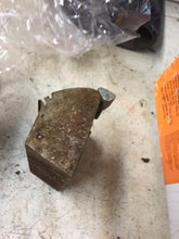 Charger l'image dans la galerie, Packard 1938 dash ashtray core Shipping include