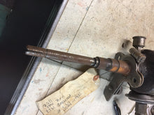 Charger l'image dans la galerie, Packard 1937 38 6 cyl. distributor Delco Remy #647E Shipping include