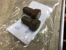 Charger l'image dans la galerie, Packard 1938 37 39 pair of wheel lug nut R & L Shipping include (Copie)