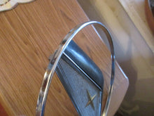 Load image into Gallery viewer, RARE Fomoco METEOR 1951 NOT FORD steering wheel horn crest SHIPPING INCLUDE