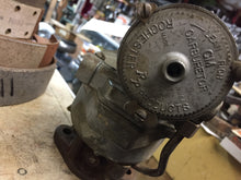 Load image into Gallery viewer, Carburetor 1BBL Rochester 7006201 Pontiac Canadian 6 cyl model 20,22 1955 1956 with aut. transmission 55 56 Shipping include