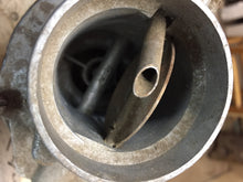Charger l'image dans la galerie, Carburetor 1BBL Rochester 7004475 Chevrolet & GMC truck 6 cyl /216 eng with hand choke 1932-53 Shipping include