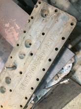 Charger l'image dans la galerie, 446017 Packard 327 Head Cylinder Straight Thunderbolt YOU PAY SHIPPING COST DIRECTLY TO UPS