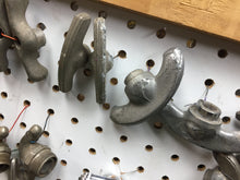 Charger l'image dans la galerie, 10's 20's 30's small window handle windshield post GM MOPAR FOMOCO PACKARD STUDEBAKER...SHIPPING INCLUDE