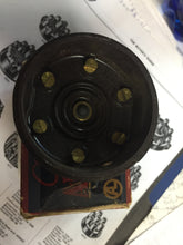 Load image into Gallery viewer, 5995 NORS 6 cyl. distributor cap Replace IGB-1031 Continentale Devaux Hall Essex Hudson Nash Willys 1929 30 31 32 33 75$ shipping include
