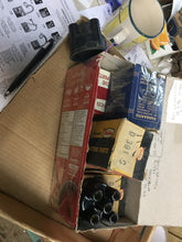 Charger l'image dans la galerie, IGB-1241 Americar Willys Willys Overland Chris Craft Crosley Kaiser Continental 40 41 42 46 47 48 49 51 52 53 54 55 56 57 58 59 60 61 62 63 64 65 66 67 68 SHIPPING INCLUDE