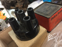 Charger l'image dans la galerie, 5980 nors 4cyl dist cap repl. 1835536 Chevrolet Chrysler Plymouth 27 28 29 30 31 32 Shipping include