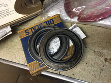 Charger l'image dans la galerie, RARE rear wheel inner seal REPLACE 1296913 Victor 49258 BUICK 1937 38 39 41 41 42 SERIE 80 & 90 ONLY Shipping include