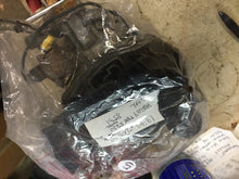 Charger l'image dans la galerie, used carburetor 2 bbl Holley model 5220 number 8531 Mopar Plymouth & Dodge 1979 4 cyl. 1.7l eng Shipping include