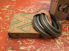 Charger l'image dans la galerie, nors Pair Victor 49145 oil seal replace 374601 1934 1935 Chevrolet Truck P Q series 1 1 /2 Ton rear inner wheel Shipping include