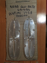 Charger l'image dans la galerie, NORS Glo-Brite GB-686 GM 1958 PONTIAC Parking lens set 58 Shipping include