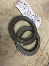 Charger l'image dans la galerie, nors Pair Victor 46235 oil seal 1958 1959 1960 Chevrolet Front wheel Shipping include