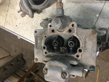 Charger l'image dans la galerie, used Carter WCD carburetor 3 bbl #624 casting 1950 1951 1952 1953 Buick serie 40, 50 Shipping include