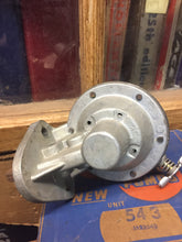Charger l'image dans la galerie, nos AC 1523543 543 1941 1942 1946 1947E Ford fuel pump 6 cyl 41 42 46 47 early Shipping include