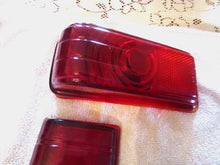 Load image into Gallery viewer, Mopar DEHY NOS DeSoto 1946 1947 1948 tail lamp lens 46 47 48 SET OF 3 PIECES Shipping include