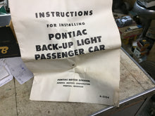 Charger l'image dans la galerie, Pontiac NOS GM RARE ACCESSORY Backup lamp kit 984628 Chevrolet 48 49 50 51 52 SHIPPING INCLUDE