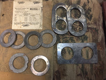 Load image into Gallery viewer, NORS Replace 555402 manifold gasket set Oldsmobile 8 line 1937 38 39 40 41 42 46 47 48 95 $ shipping include