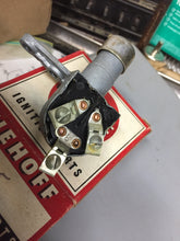 Charger l'image dans la galerie, DR-135 NORS dimmer switch Repl. U-802 1997008,9 Buick Cadillac Chevrolet Corvette Oldsmobile Packard Pontiac Studebaker 1940 41 42 46 47 48 49 50 51 52 53 54 55 56 57 58 38$ shipping include