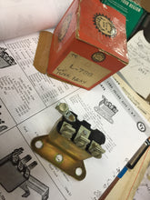 Load image into Gallery viewer, L-736 nors 6v horn (4 screw terminals) relay repl. Autolite HRL-4001, 4101, 1113099 Chrysler DeSoto Dodge Plymouth Kaiser Fraser 1940 41 42 46 47 48 49 50 51 52 53 75$ SHIPPING INCLUDE