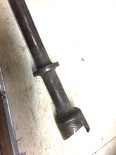 Charger l'image dans la galerie, 1917 Dodge 1910's 1920 engine crank starting handle 100$ SHIPPING INCLUDE