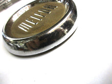 Charger l'image dans la galerie, Fomoco METEOR 1951 1952 Mainline NOT FORD steering wheel horn crest SHIPPING INCLUDE