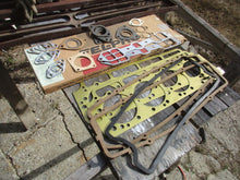 Load image into Gallery viewer, NORS Head gasket set Cadillac late 1949-55 SHIPPING INCLUDE