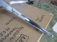 Load image into Gallery viewer, NOS Hudson Terraplane 1955 Hood ornament 55 SHIPPING INCLUDE (Copie)