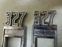 Charger l'image dans la galerie, GM Chevrolet emblem 327 59 60 61 62 63 64 65 66 67 68 69 70 71 72 73 74 75 76 77