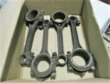 Charger l'image dans la galerie, Chevrolet 1932 connecting rod babbit bearing 32 GM # 836601 Pass Truck ( ONE )