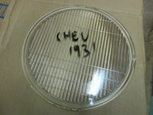 Charger l'image dans la galerie, Chevrolet 1930 used replacement head lamp light glass lens 30,