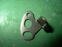 Load image into Gallery viewer, 4634 distributor contact plate Chandler Cleveland, Checker Cab, Essex, Hudson, Hupmobile, Jordan, Nash, Peerless, Ruxton, Stearns-Knight, Willys 28 29 30 31 32 33