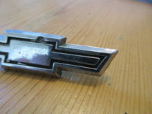 Charger l'image dans la galerie, Chevrolet emblem #4808255  55 56 57 58 59 60 61 62 63 64 65 66 67 68 69 70 71 72
