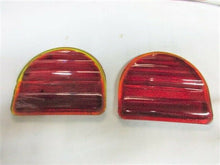 Charger l'image dans la galerie, vintage antique OEM Tail lamp glass lens Lucas England 522264