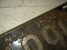 Charger l'image dans la galerie, License plate 1938 38 USA N.-J. Fomoco Mopar GM Packard Nash Studebaker