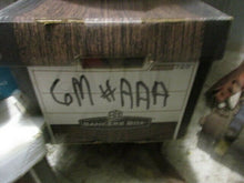 Charger l'image dans la galerie, - OEM GM Cadillac 1986 tail lamp bezel 80 81 82 83 84 85 86 87 88 89 SHIPPING INCLUDE