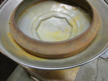 Charger l'image dans la galerie, PAIR Lincoln hubcap wheelcover 1946 1947 1948 46 47 48 SHIPPING INCLUDE