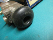 Load image into Gallery viewer, nors PAIR 19238 rear cylinder wheel Studebaker 54 55 58 59 commander President Hawk Lark SHIPPING INCLUDE