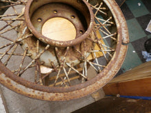 Charger l'image dans la galerie, Wirewheel 7 holes nuts Luxury cars 20's 30's Shipping include