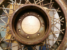 Charger l'image dans la galerie, Wirewheel 7 holes nuts Luxury cars 20's 30's Shipping include