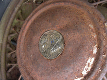 Charger l'image dans la galerie, Buick Canadian wirewheel pair 1910's 11 12 13 14 15 16 17 18 19 20 21 22 23 24