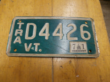 Charger l'image dans la galerie, USA Vermont small license plate « TRA » 1971 71