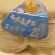 Charger l'image dans la galerie, Carter 4417S carburetor 2BBL Dodge Plymouth truck 64 65 66 67 68 69 70 71 72